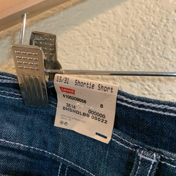 Women’s shorts - Picture 3 of 4